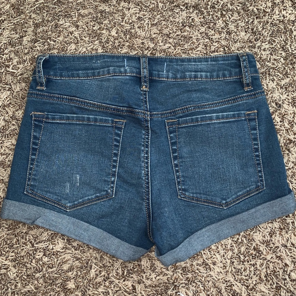 Pacsun Bullhead denim shorts - Picture 2 of 3